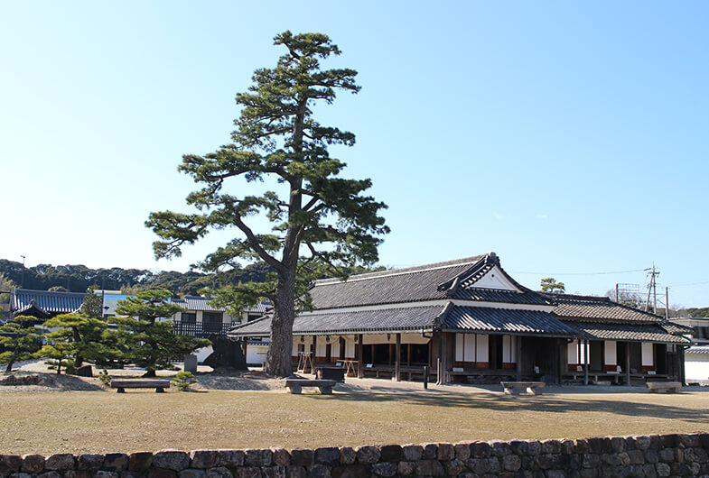 新居関所